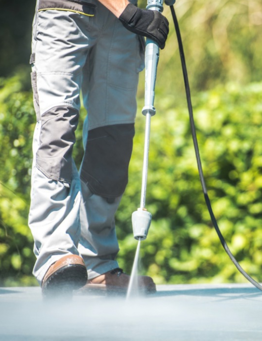 Professional exterior cleaning equipment and results